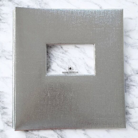 METALLIC SILVER PHOTO ALBUM HOLDS 500 PICTURES 4"X6" BRAND NEW MEMORIES - Picture 1 of 3
